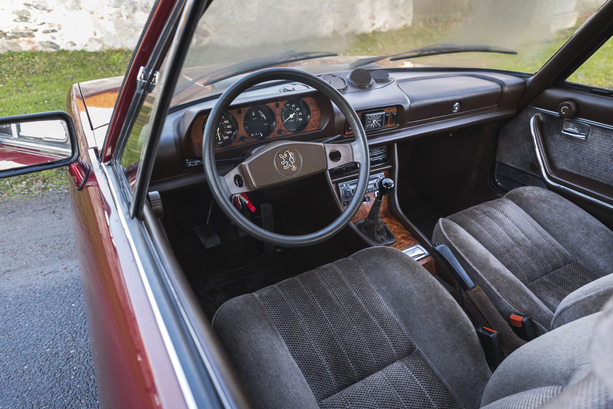 Peugeot 504 V6Ti Auctomobile_39