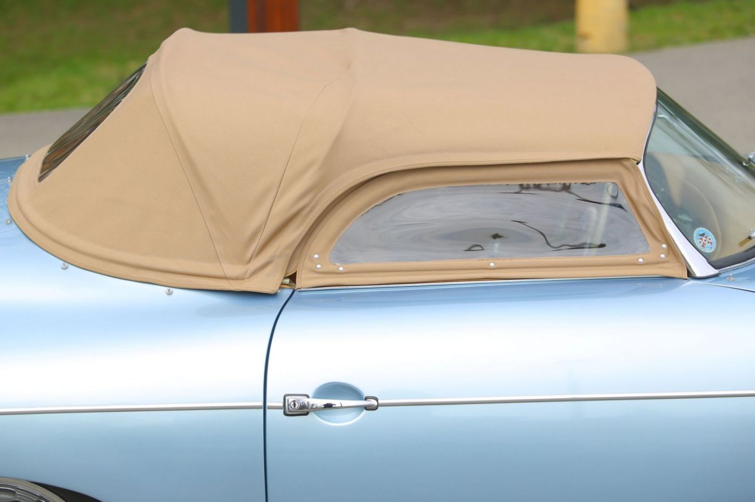 porsche-356-prea-speedster-1955-10-jpg