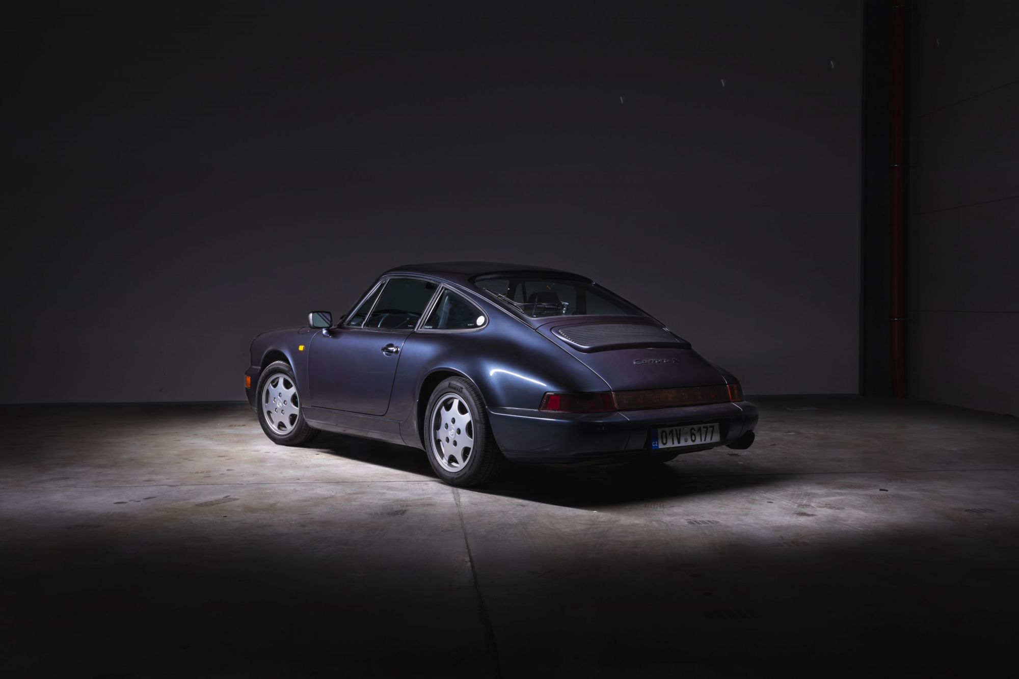 porsche-911-964-1zadobok-.jpg