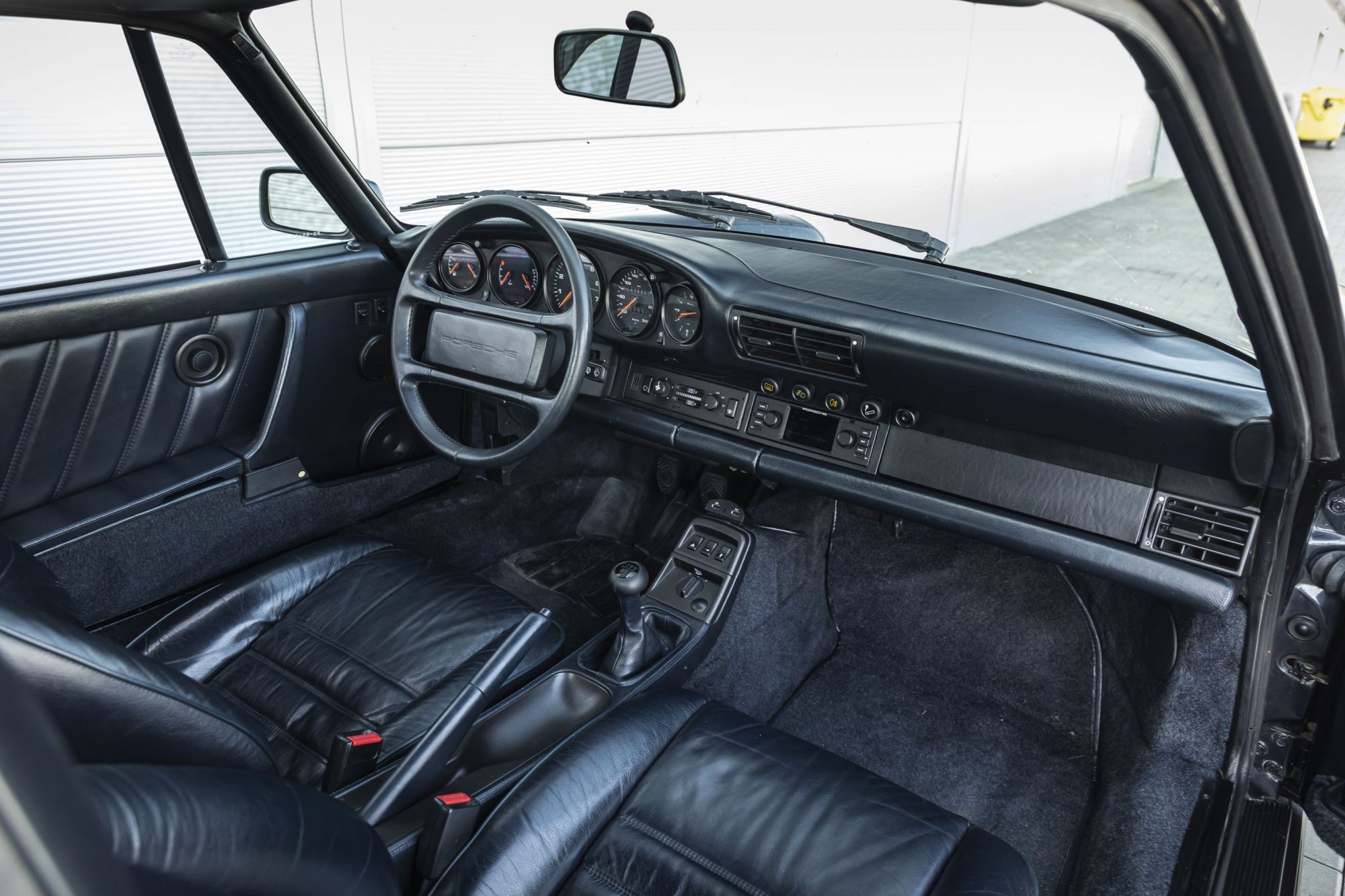 porsche-911-964-auctomobile-48.jpg