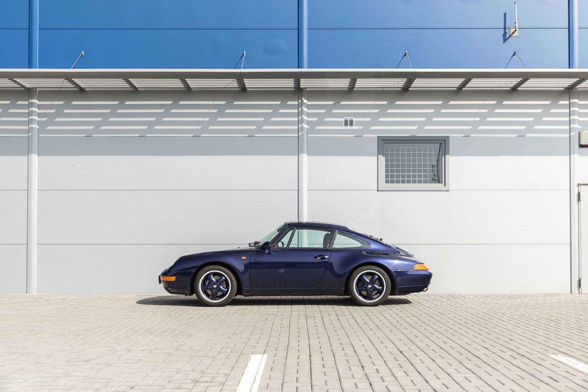 Porsche 911 993 blue (2) Auctomobile_10