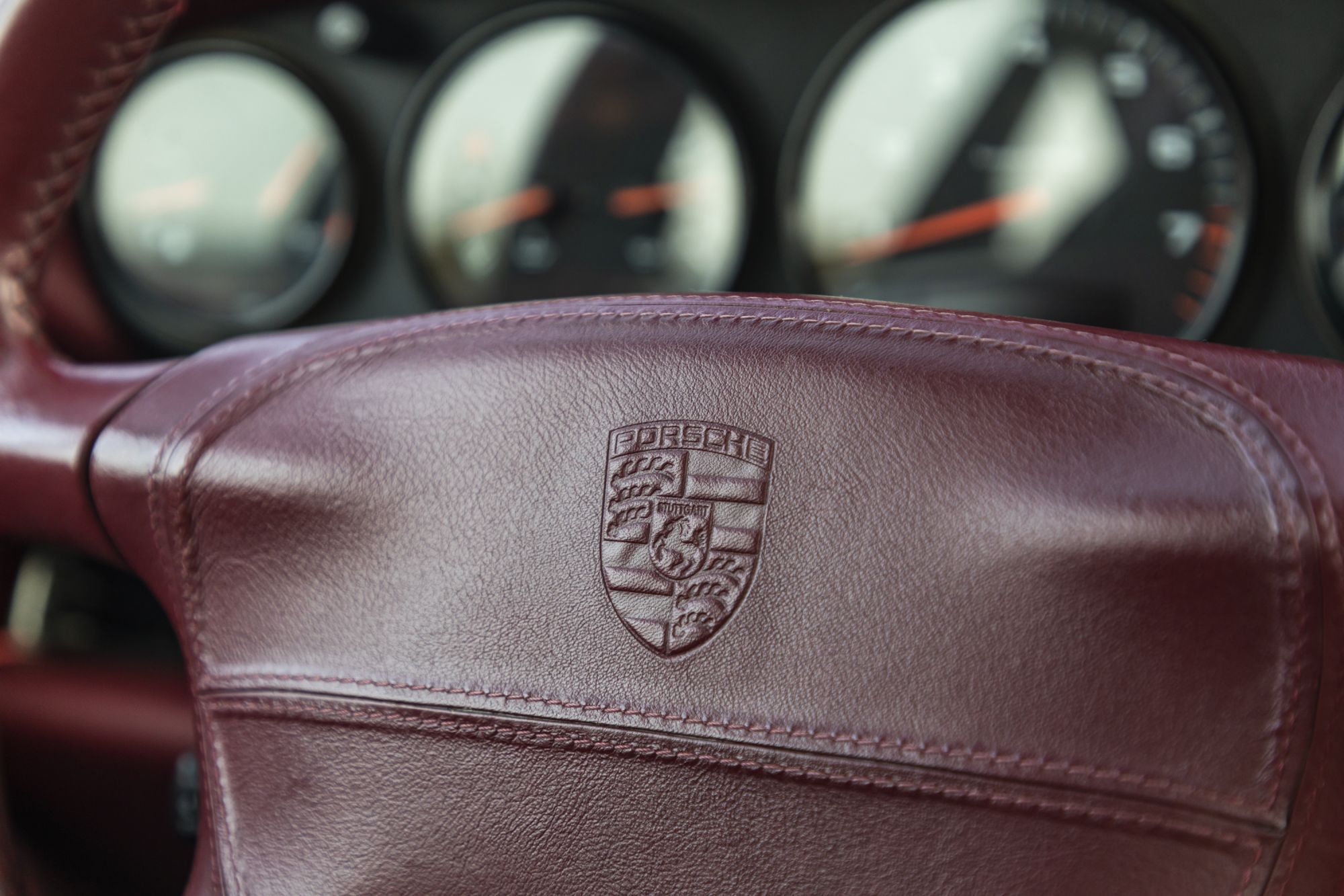 Porsche 911 993 blue (2) Auctomobile_33