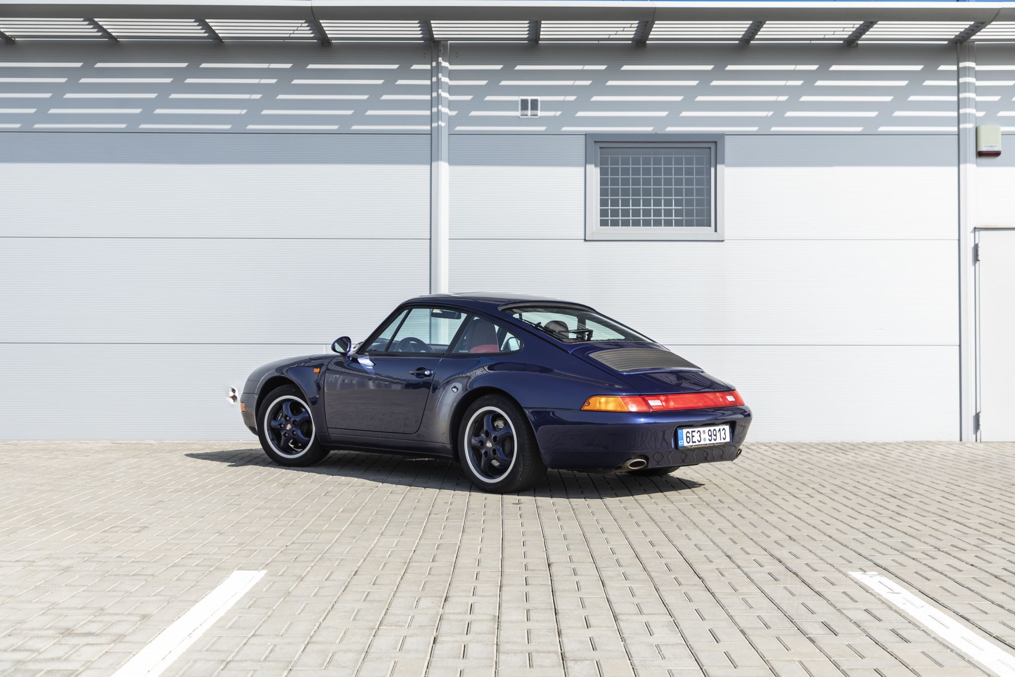 Porsche 911 993 blue (2) Auctomobile_35