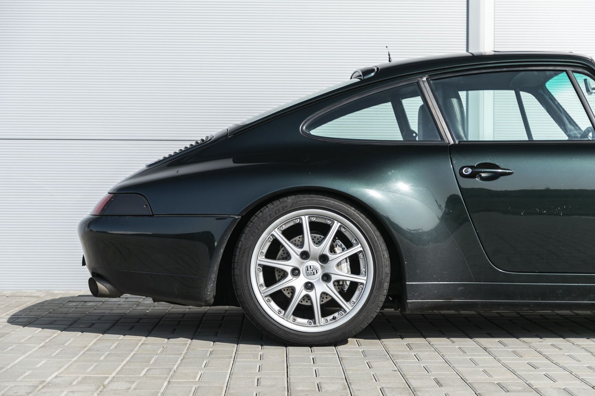 porsche-911-993-green-auctomobile-1.jpg