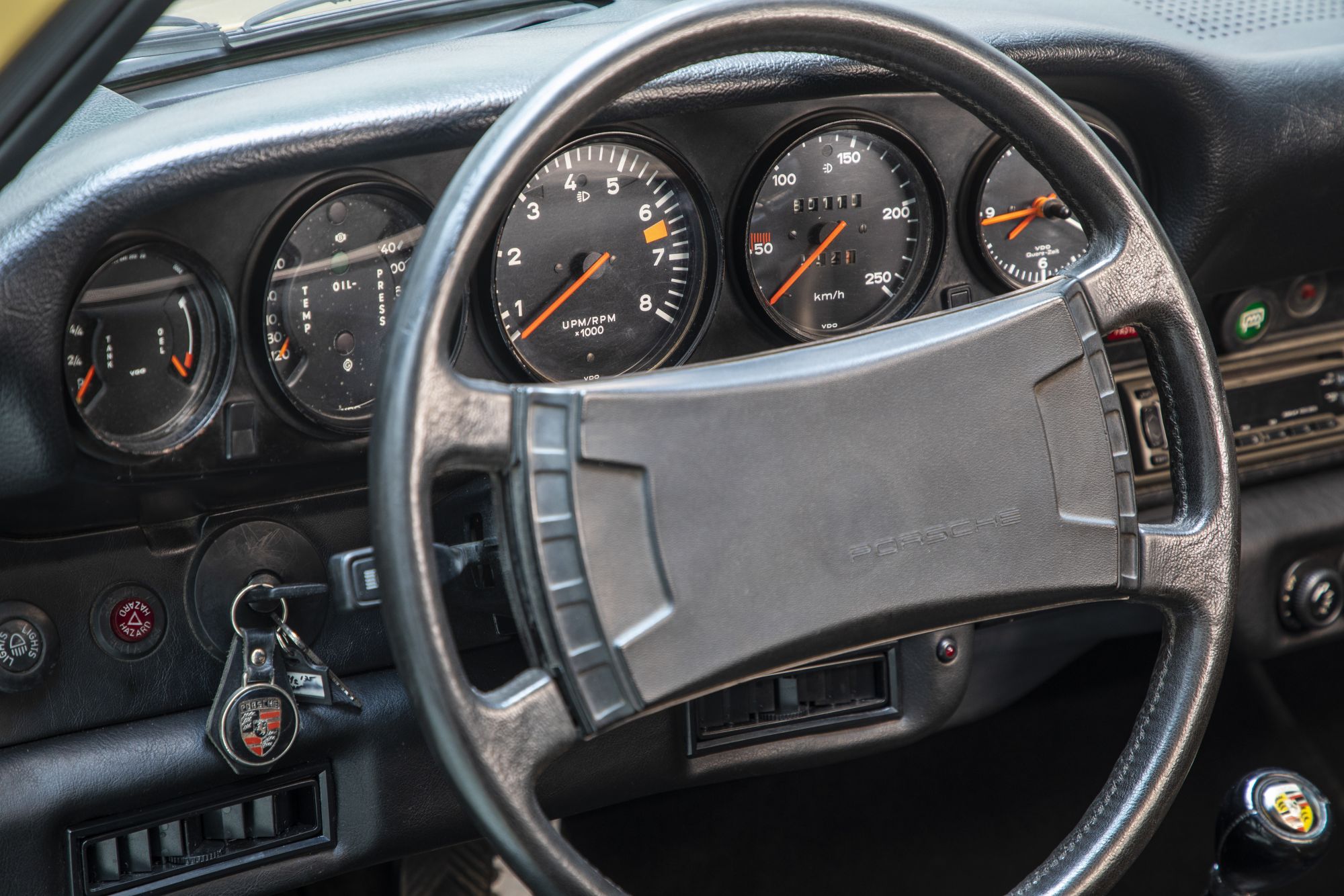 Porsche 911S sahara_13