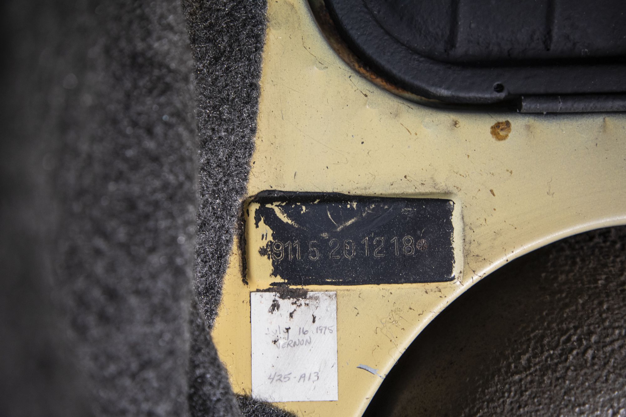 Porsche 911S sahara_16