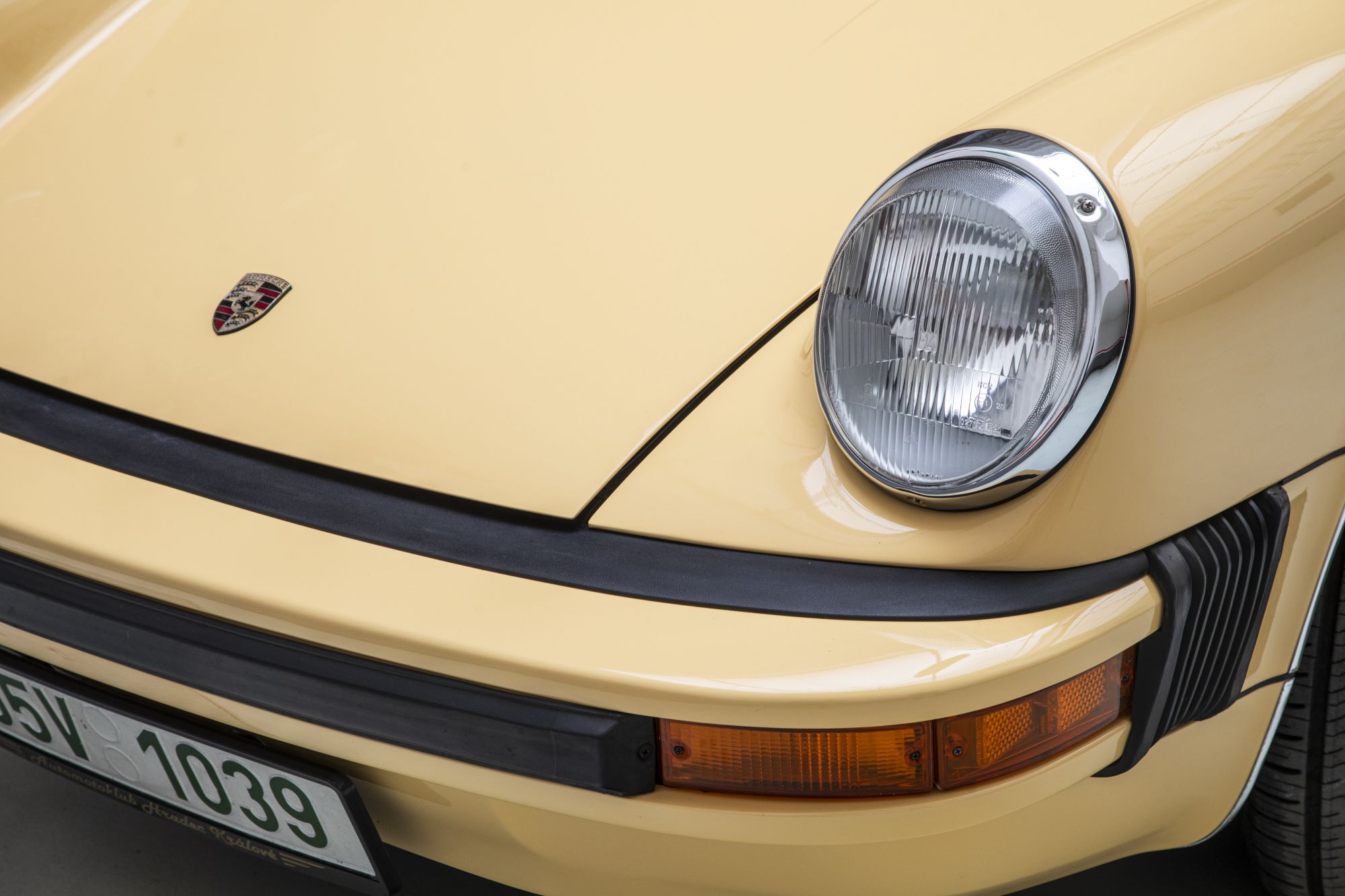 Porsche 911S sahara_23