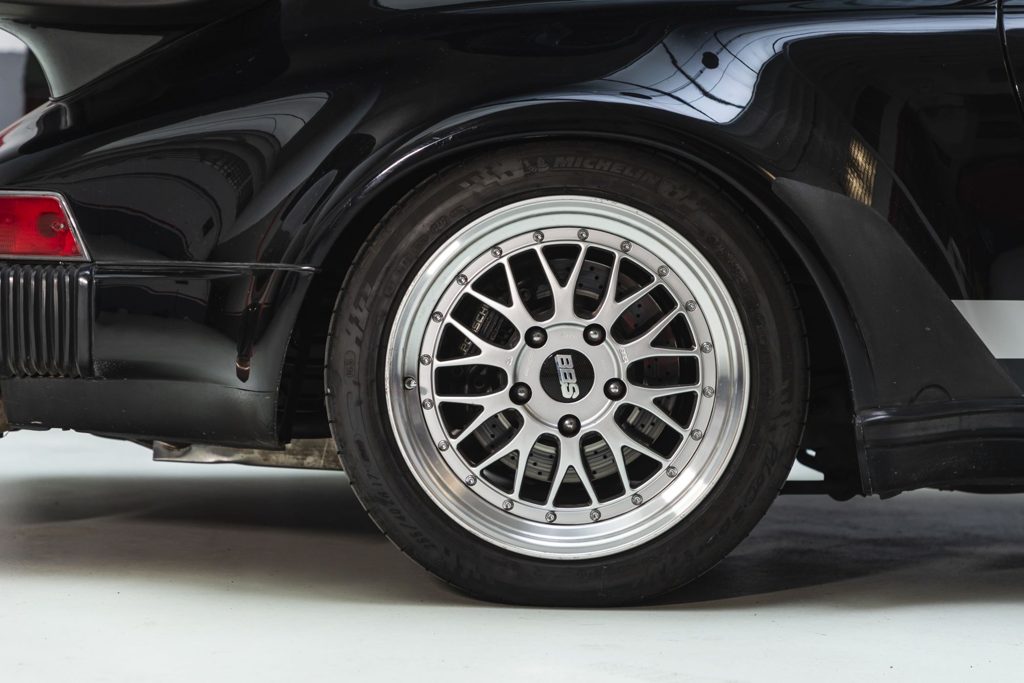 Porsche 930 Turbo black_5