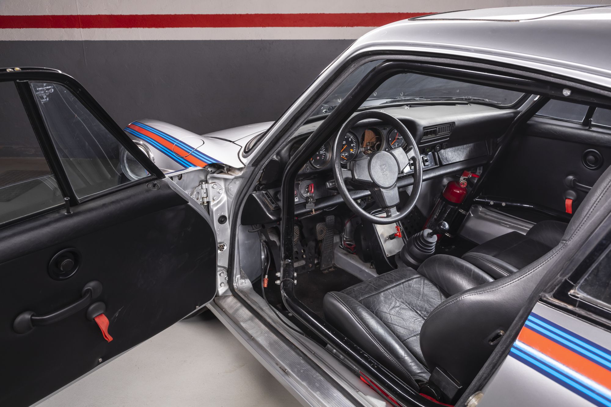 Porsche 930 Turbo Martinin race_17