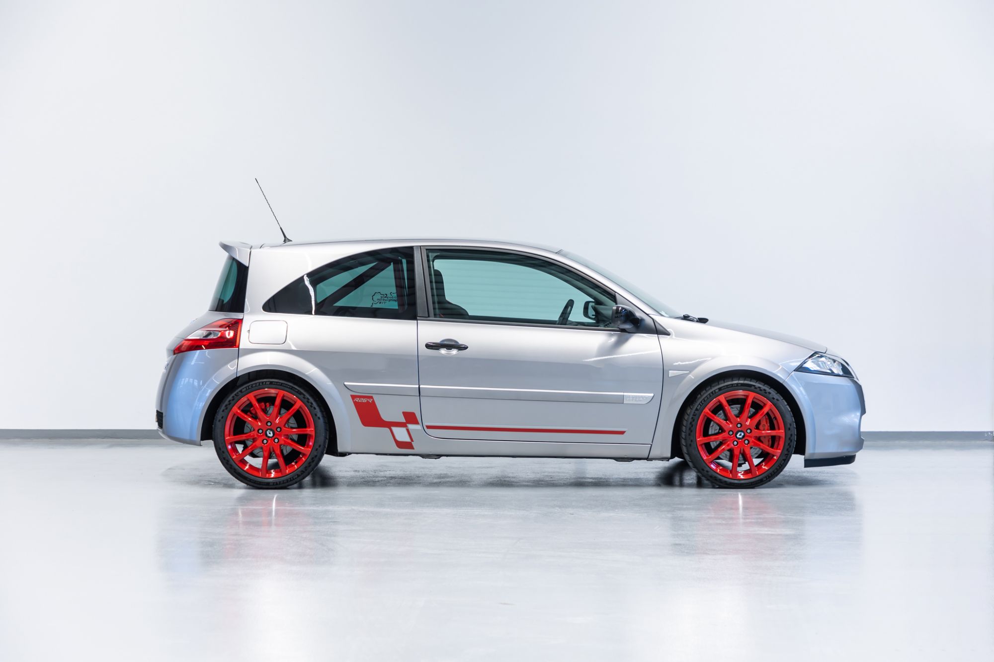 Renaul Megane R26R_4.JPG