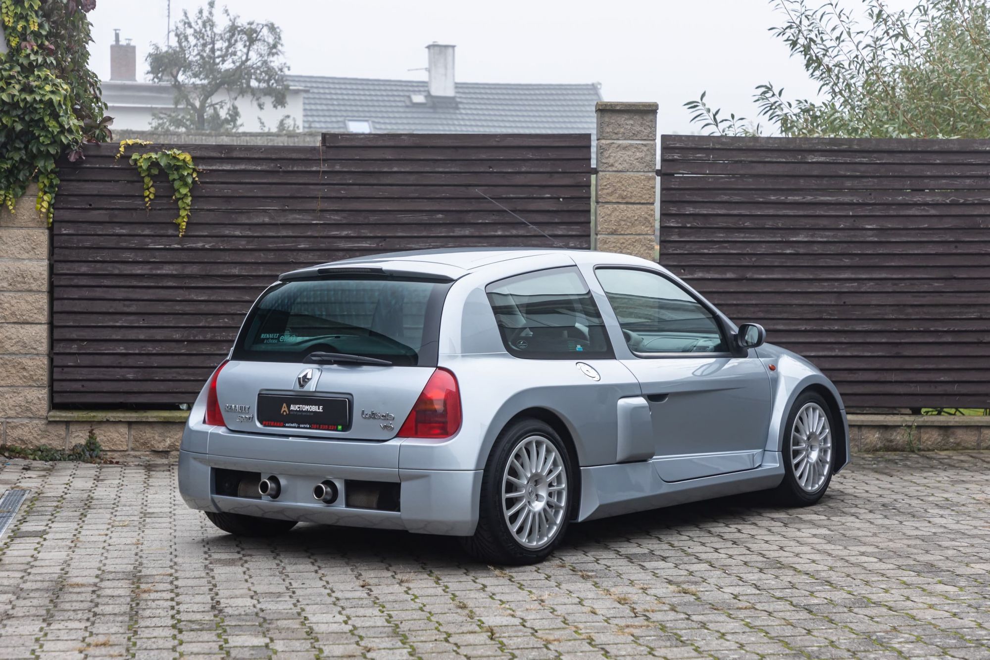 Renault Clio V6_97