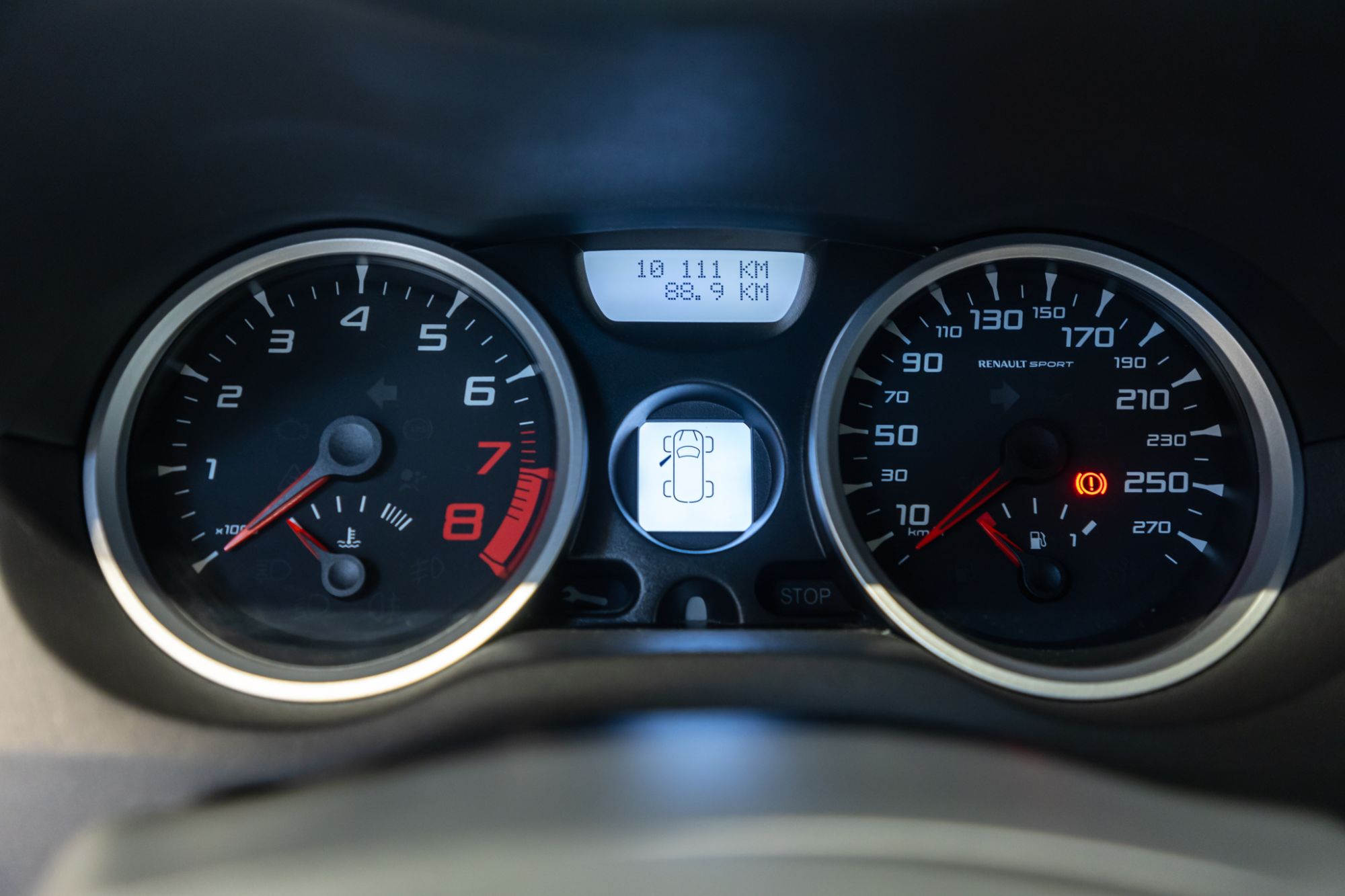 Renault Megane R26R_8.JPG