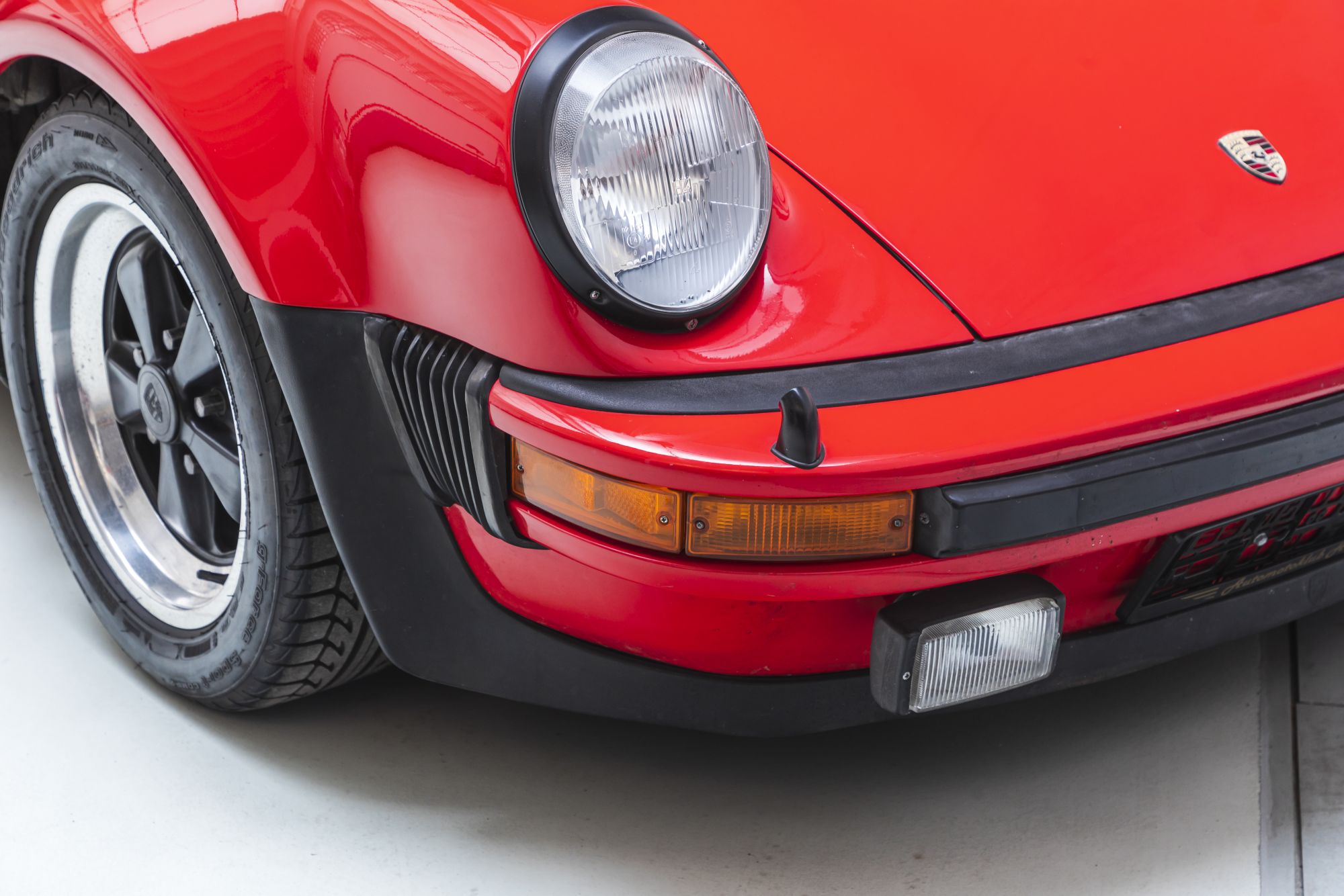Porsche 930 Turbo 1.serie Auctomobile_14