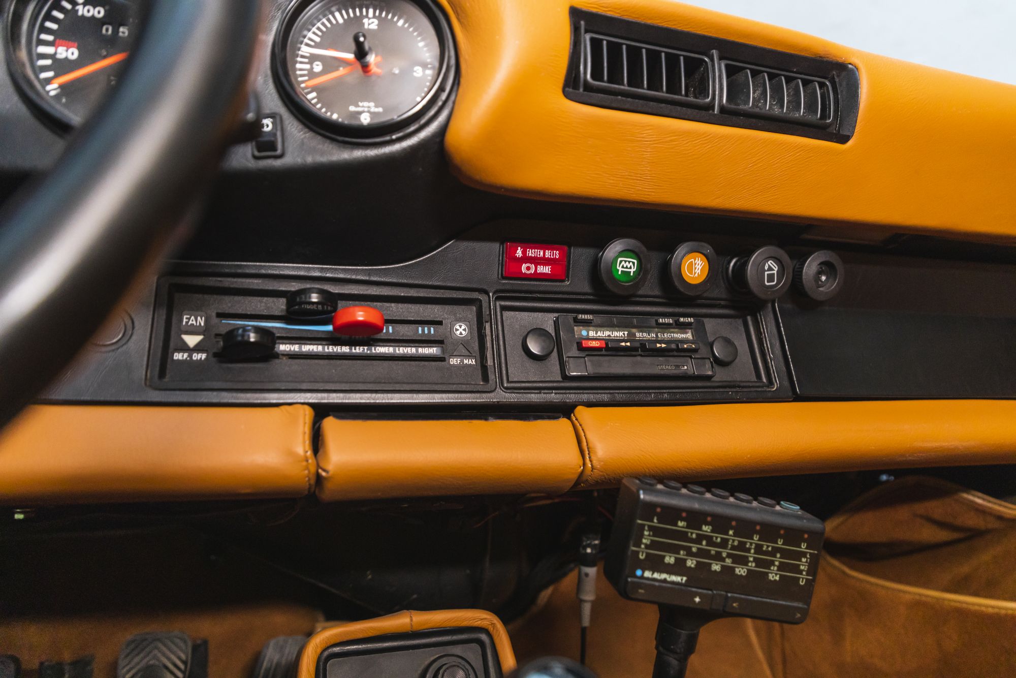 Porsche 930 Turbo 1.serie Auctomobile_29