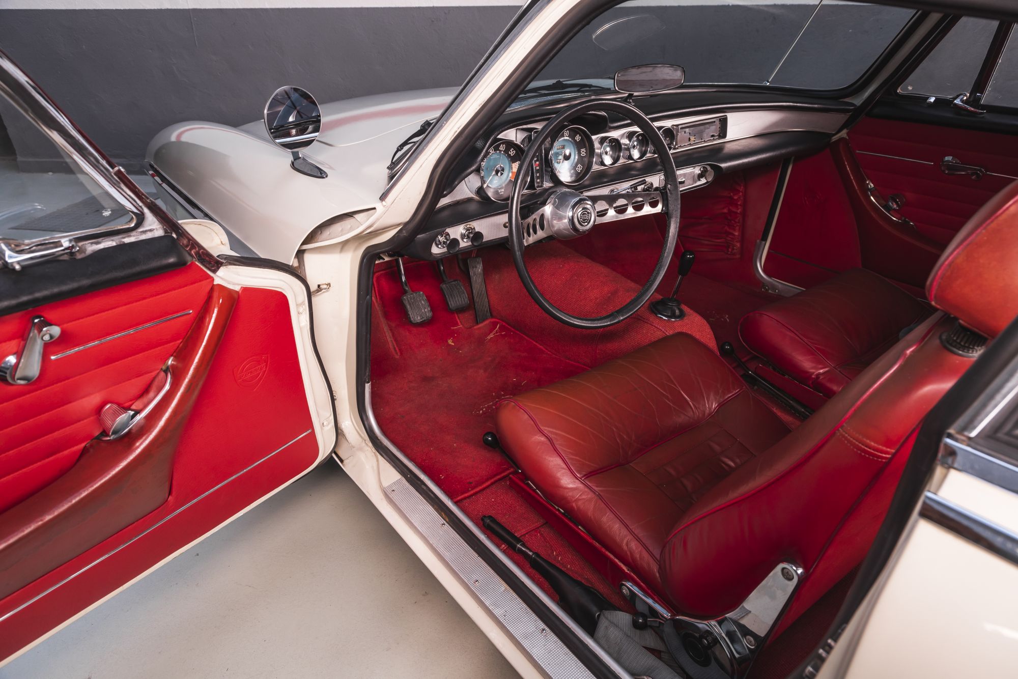 Volvo P1800 - Auctomobile_17