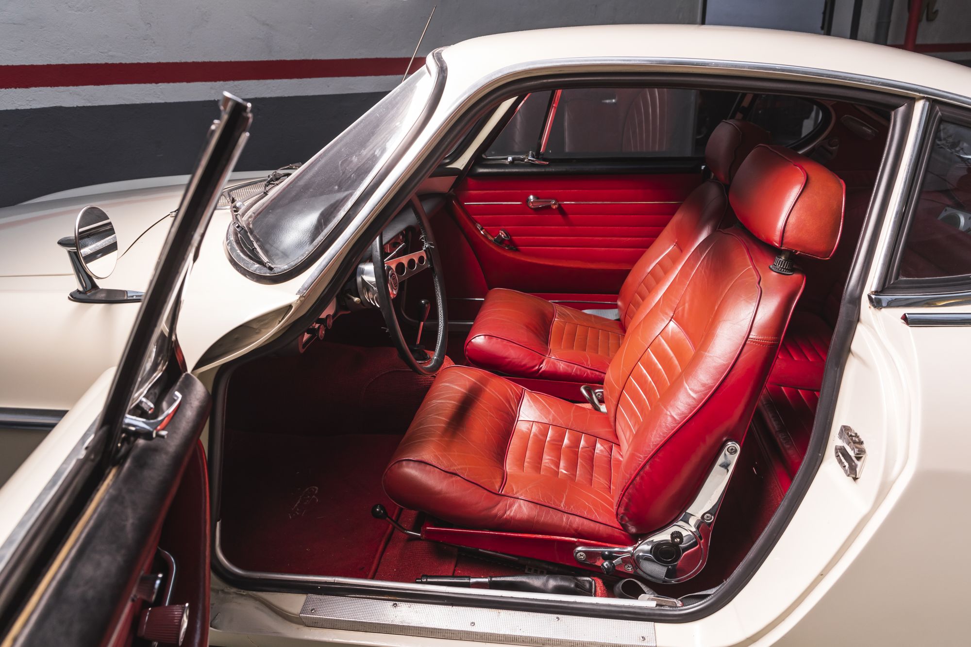 Volvo P1800 - Auctomobile_20